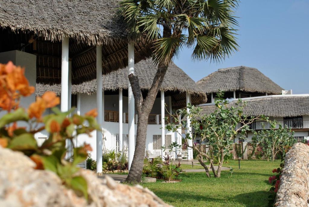 Kola Beach Resort Mambrui Rum bild